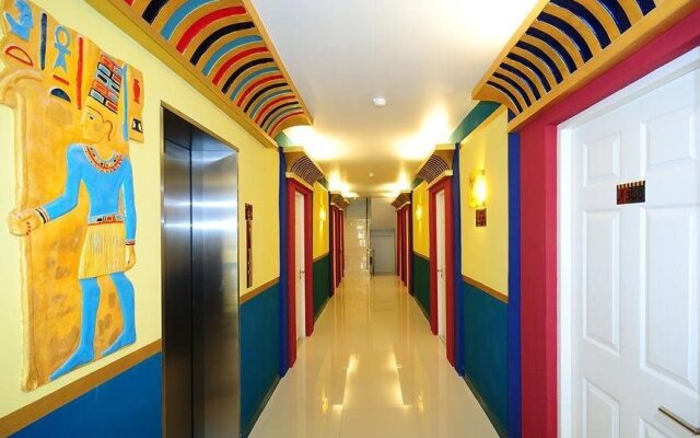 Aunchaleena Grand Hotel Wing B