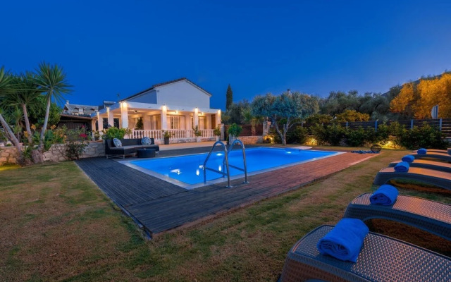 Pnoé Villa