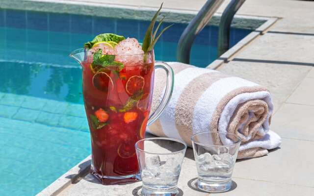 Radisson Red Dubai Silicon Oasis