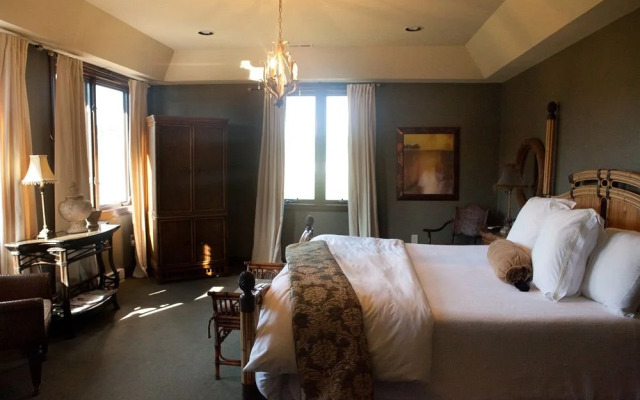 Banner Elk Winery & Villa