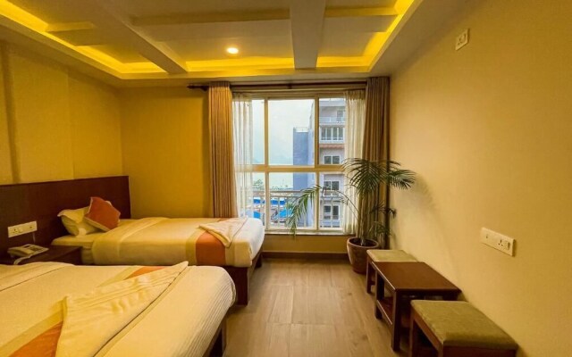 Hotel Lake Himalaya