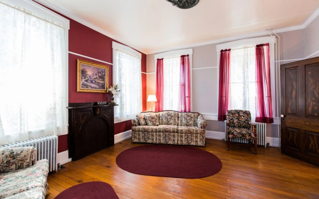 Red Rose Bed & Breakfast