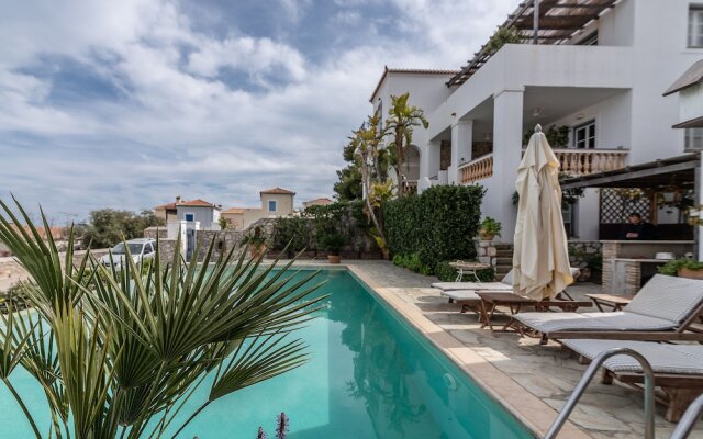 Villa Sonali with Breathtaking Views