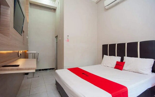 RedDoorz @ KM 5 Palembang
