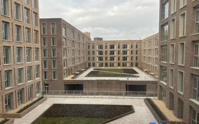 Stylish apartment in central Birmingham, with Parking
