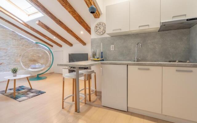 Fran Center Apartments (Square)