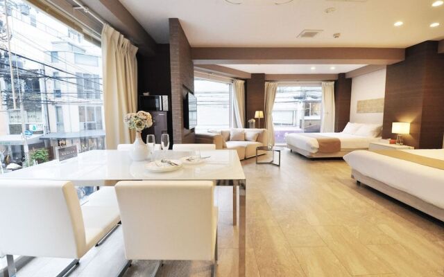 Senlax Inn Osaka