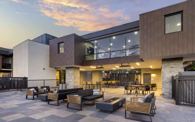 Aiden by Best Western Flagstaff