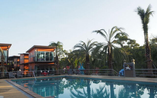 OYO 755 Rattana Resort