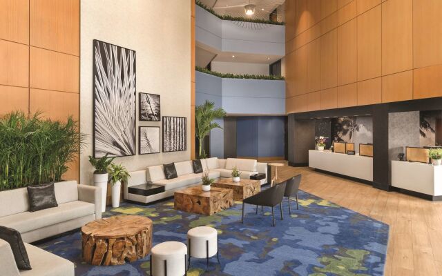 DoubleTree Suites by Hilton Hotel Tampa Bay