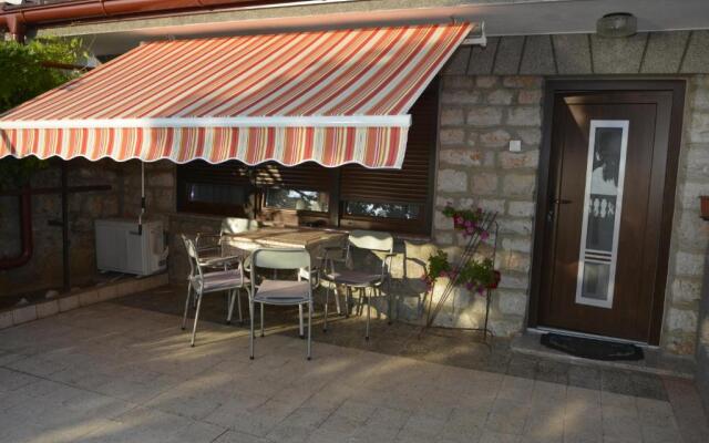 Apartment Vesna Senj