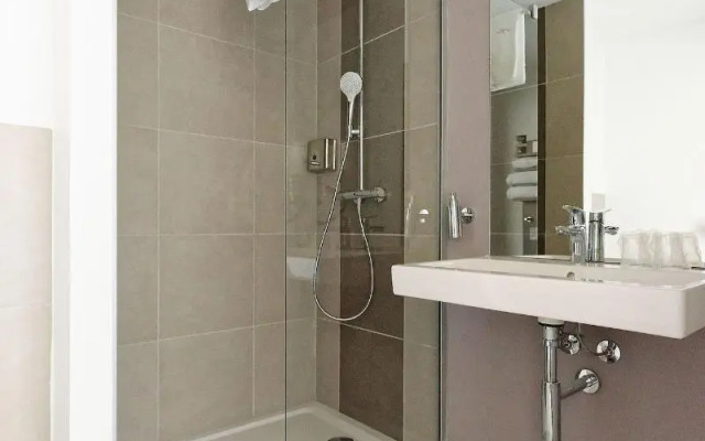 Hôtel Akena Besançon