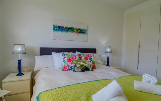 Mediterraneo Seaview Apartment