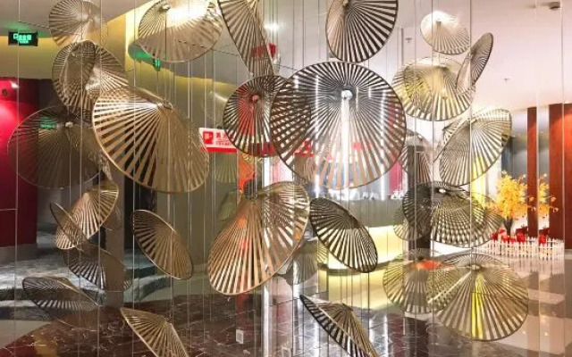 Weiting Hotel (Shanghai Bund Nanjing East Road Pedestrian Street)