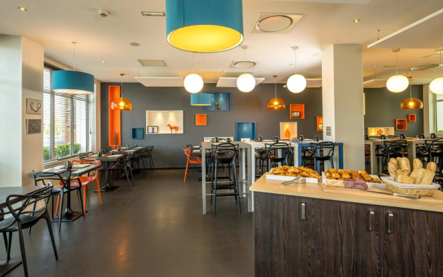 ibis Styles Saumur Gare Centre