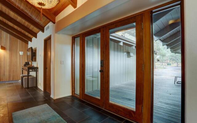 2 Pioneer-AC-Hot Tub-3BR/2BA