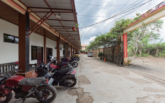 RedDoorz near Samarinda Square