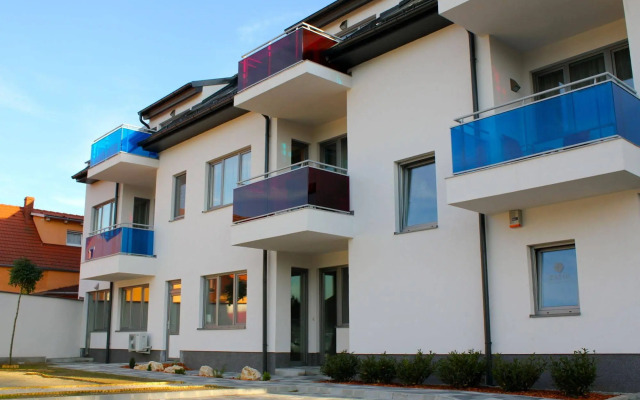 Zafir Apartmanhaz