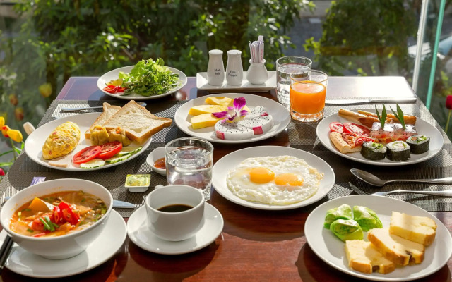 Alani Sea View Hotel