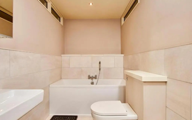 The Exquisite Harrogate Abode - Sleeps 6