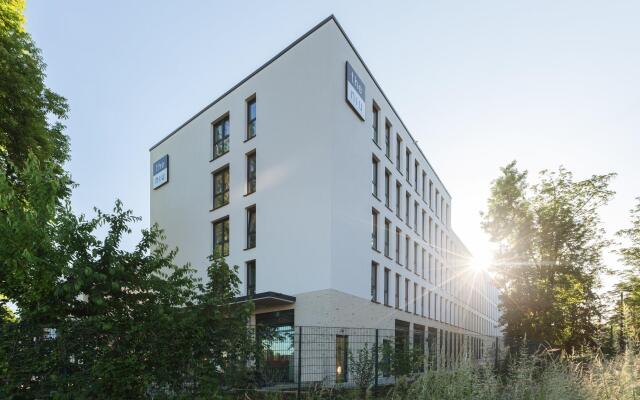 Holiday Inn - the niu, Seven Dusseldorf Ost by IHG