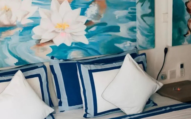 The White Key Luxury Villas