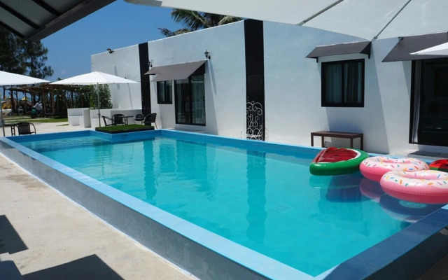 Loft Caravan Resort