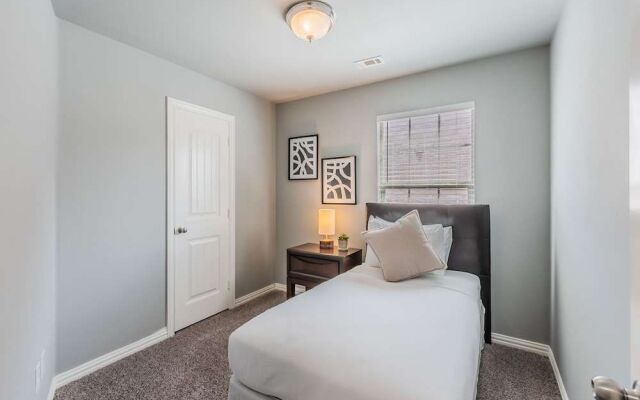 Luxury Townhome Collection GrandPrairie