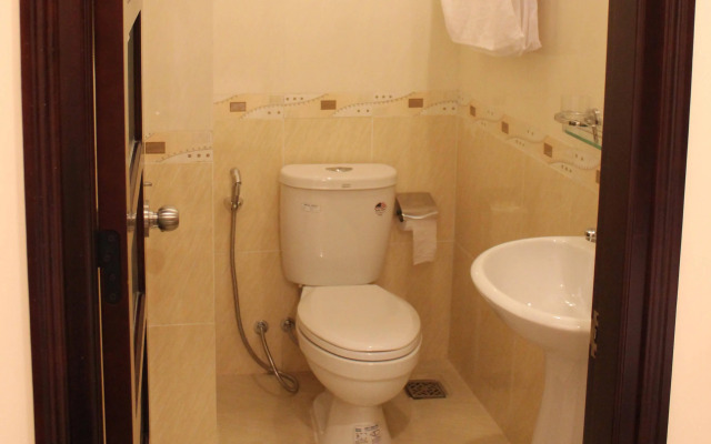 Phuong Binh Hotel