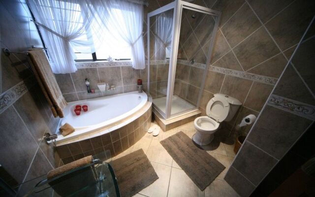 Le Cozmo Guest House