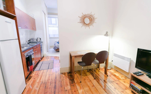 Flinders Lane-studio apartment