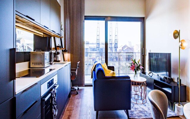 Hybrid Resi Canary Wharf