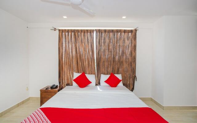 OYO Flagship 16626 Rajkamal Stay Inn Airport Road
