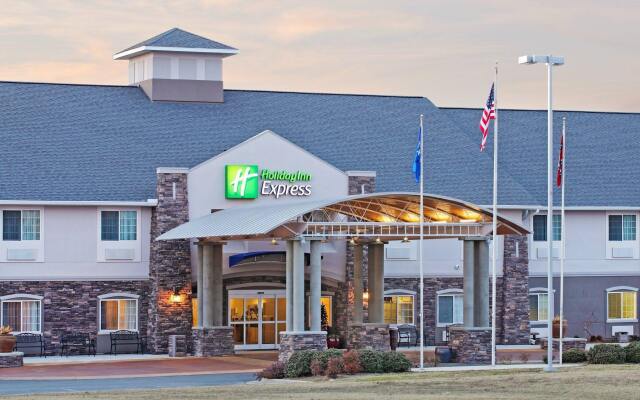 Holiday Inn Express Monticello by IHG
