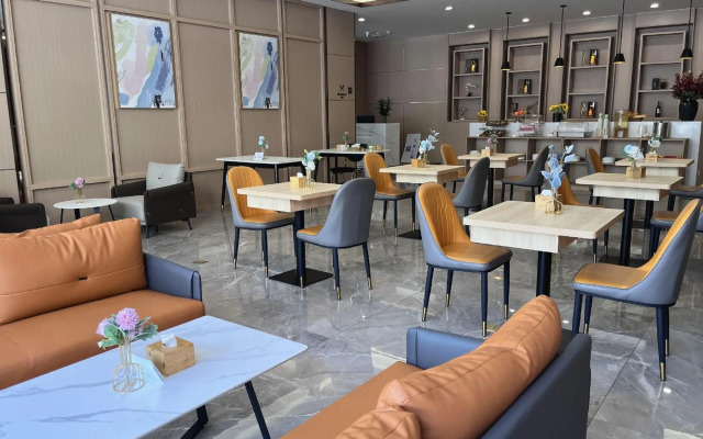 CHEERMAY Hotel (Jiangmen Wuyi University 33 Xu Street)