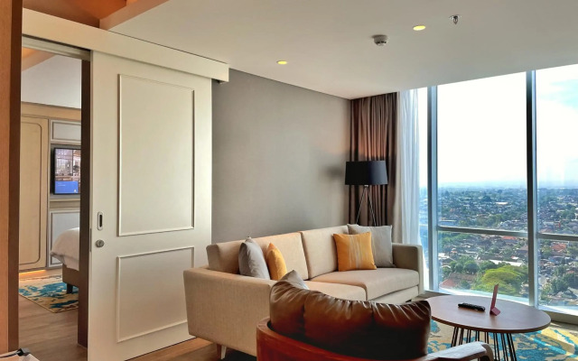 RedDoorz near Hartono Mall Solo