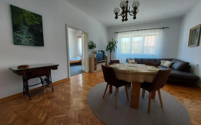 Apartman Tinče