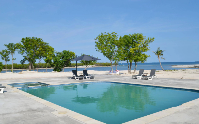 Nila Beach Resort Fiji