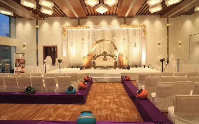 Motel Bilaspur City