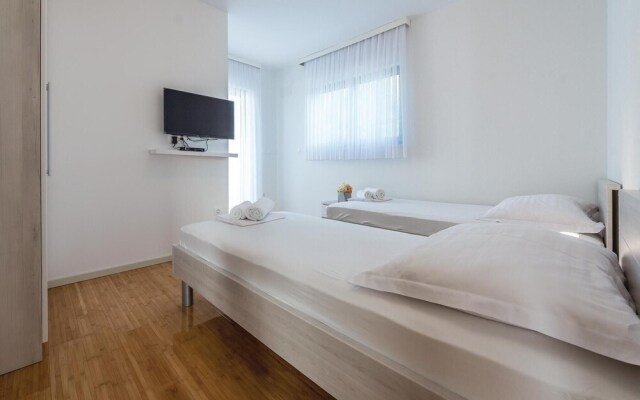 Beautiful Home in Razanj With Wifi and 3 Bedrooms