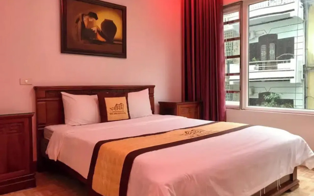 Sac Mau Hotel HN - by Bay Luxury