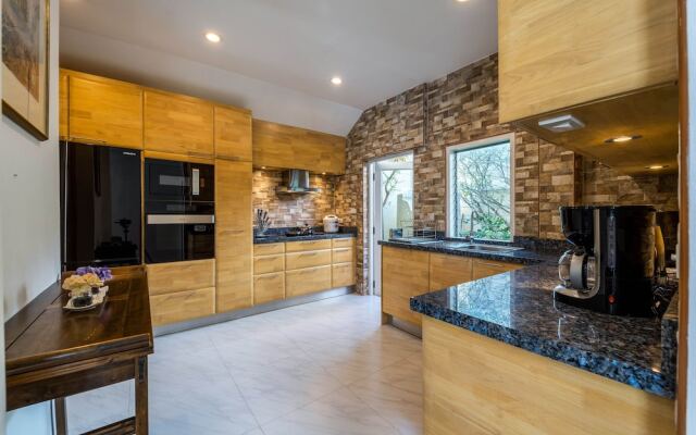 3 Bed Pool Villa in Great Location - STV