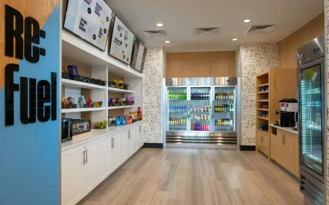 Aloft Memphis Downtown