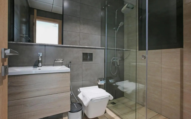 Allsopp & Allsopp - O2 Tower