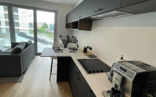 Luxury 2023 Flat -Center Terrace Parking