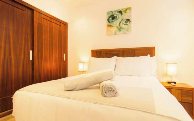 Kuxtal 3 Bedroom Downtown Apartment