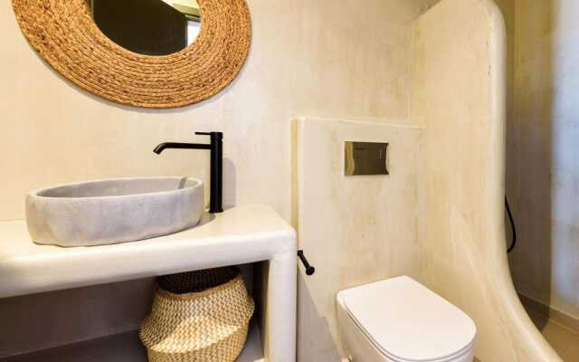 Acoya Residences
