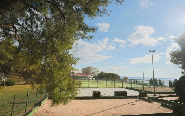 Lovely 4 Star 3-bed Apartment in Podstrana