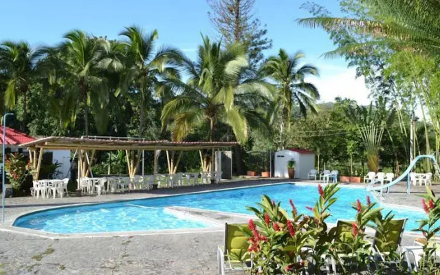Hotel Rio Alto