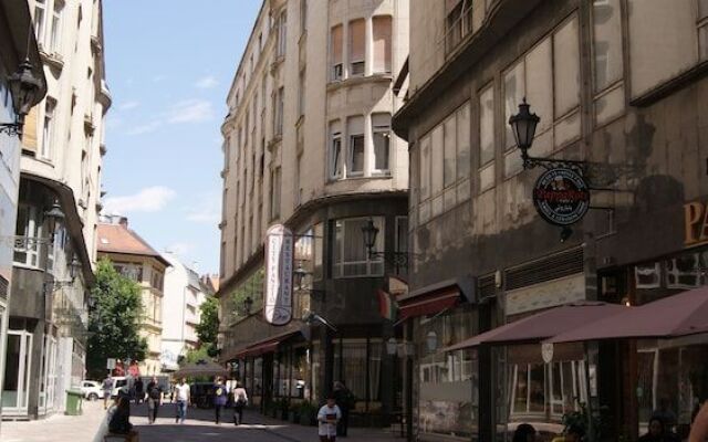 The 7 Budapest